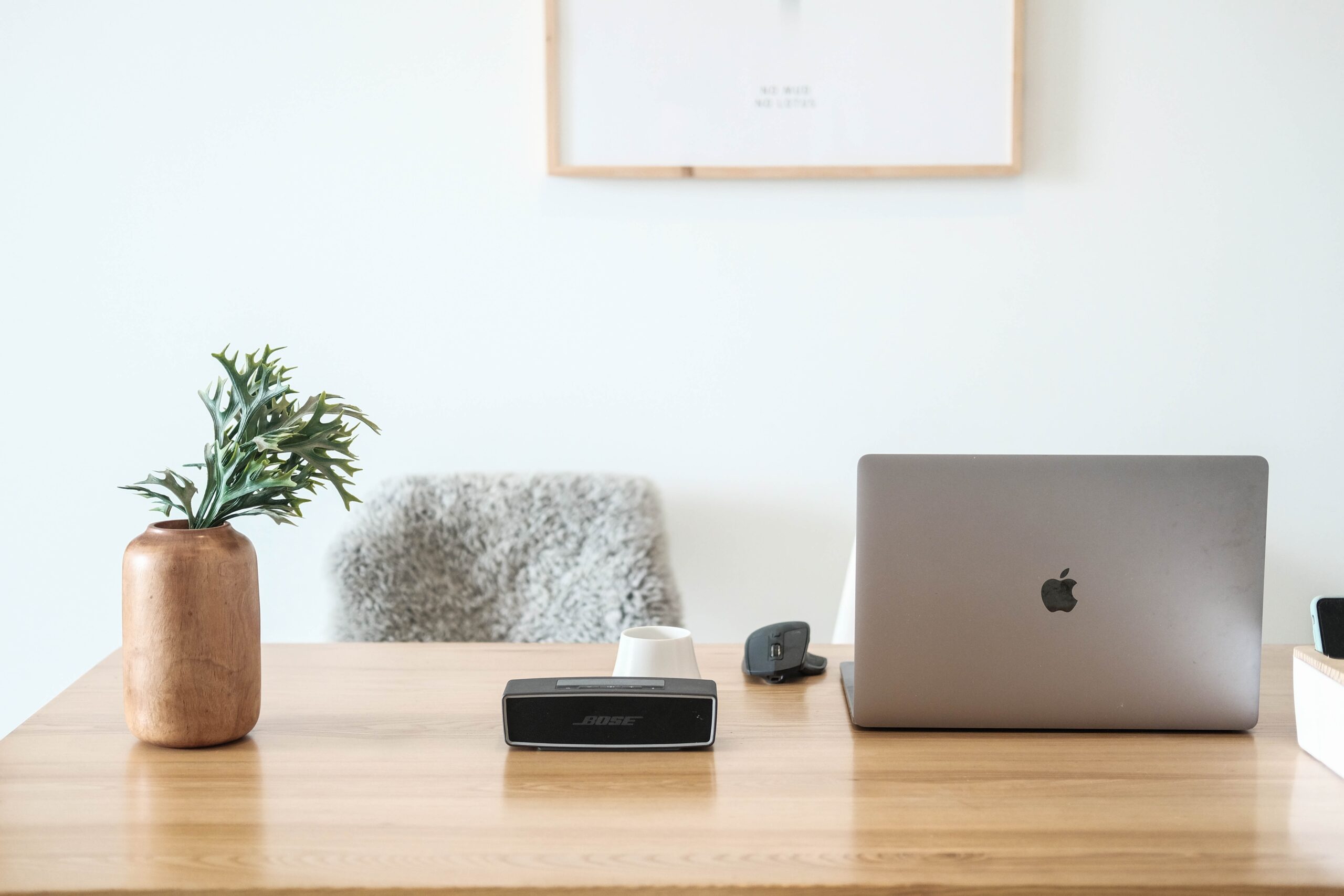 Pictures of beautiful desks